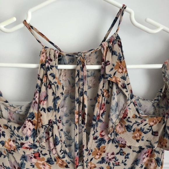 American Eagle Floral Dress - Picture 5 of 6